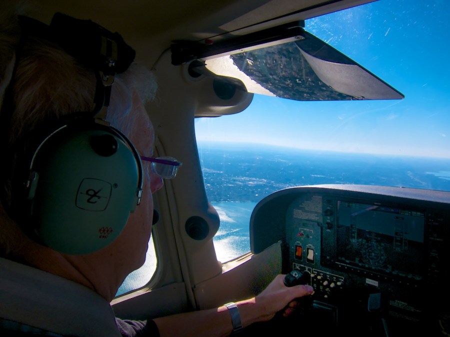 Ensimmäiset lennot Reijon kyydissä, huhtikuu&nbsp;2014