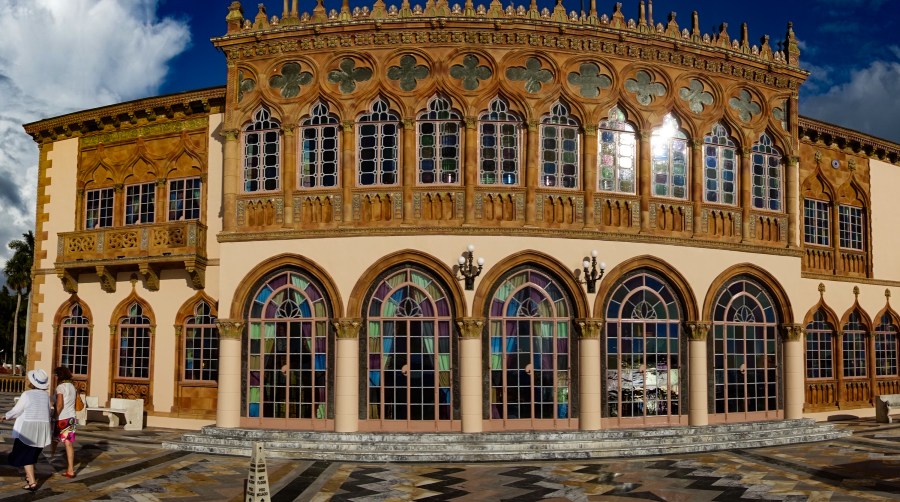 Huvila ja kahdeksan hehtaaria rantakaistaa Floridassa,&nbsp;27.10.2015